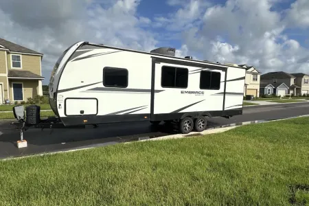 2022 Cruiser RV Embrace EL250