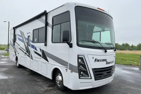 2025 Thor Freedom Traveler A32 Bunkhouse