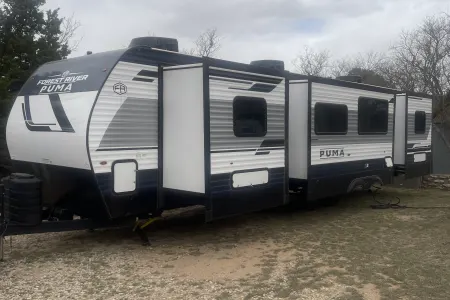 2025 Palomino Puma 36 foot travel trailer
