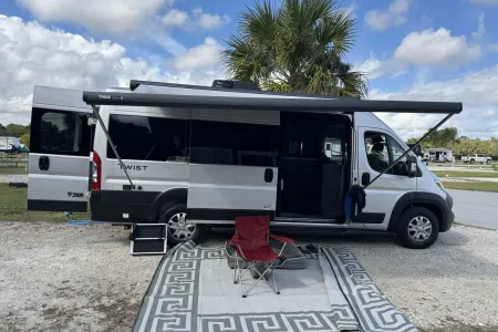 Luxury Class B Camper Van – Modern, Fully Loaded