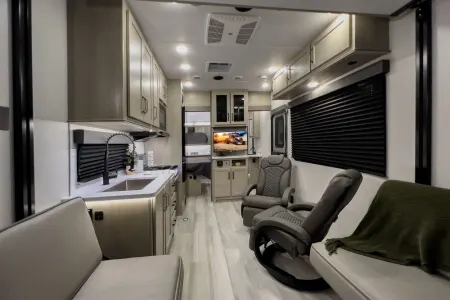 Gorgeous toy hauler