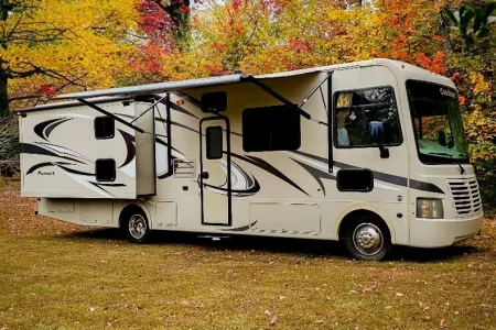 Family Bunkhouse Class A RV | Sleeps 8 | Easy To Drive | Louisa VA