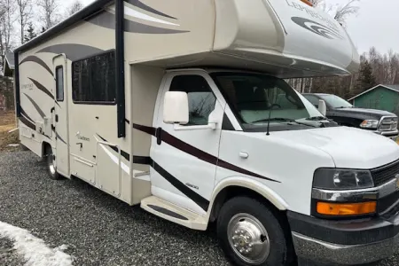 Family Adventure RV | Sleeps 6 | Pet-Friendly | Unlimited AK Miles