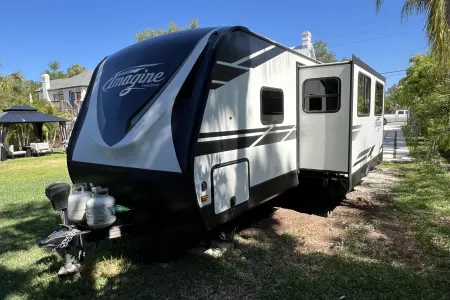 "Sugar" Our Sweet Modern Travel Trailer | Sleeps 6 | Easy + Comfortable