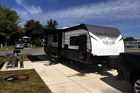 2024 Campsite Reserve 26CJ – Spacious Family Travel Trailer