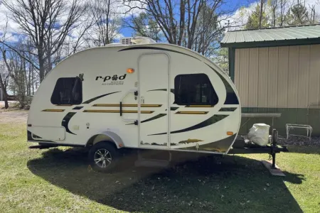 2012 R Pod 177