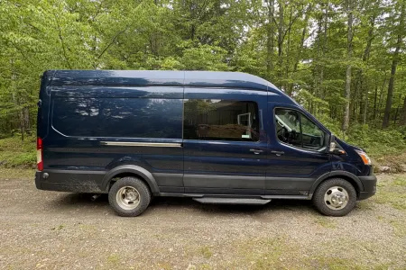 Quest Campervan_Big Blue