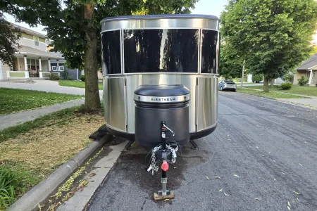 Comfy Airstream Basecamp 20X for 4