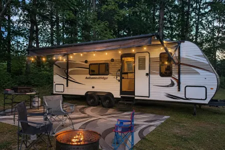 Starcraft Autumn Ridge 26BHS - Your Family's Basecamp for Adventure