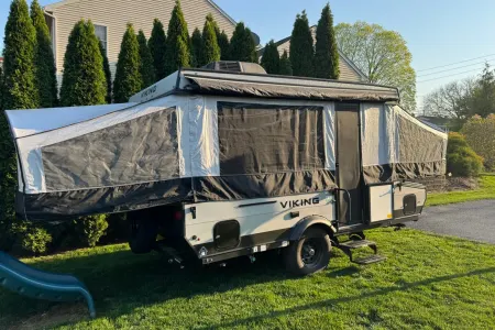 Viking 2308 LS Pop-up Camper