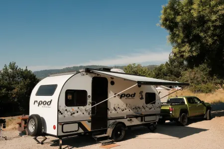 2022 R Pod 190