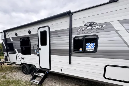 Otto's 2027 Jayco Jay Flight 260BH Bunkhouse