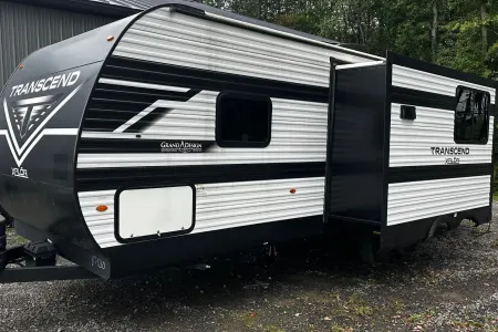 2026 GRAND DESIGN TRANSCEND 26BHX