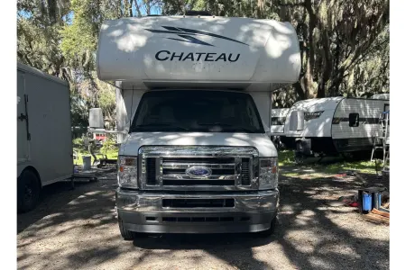 Roxy 2024 Thor Chateau 25M