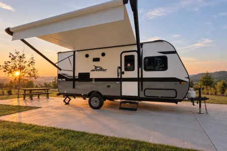 2022 Jayco Jay Flight 184BS