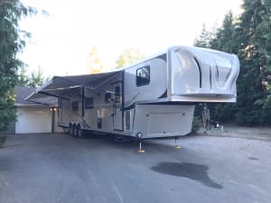 Toy Hauler Rv Rental Everett Wa
