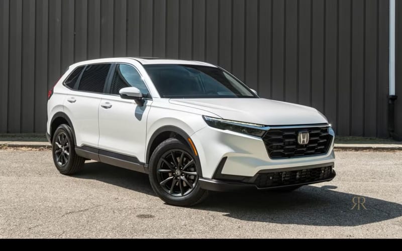 2026 Honda CR-V, rental car delivered in Metro Detroit