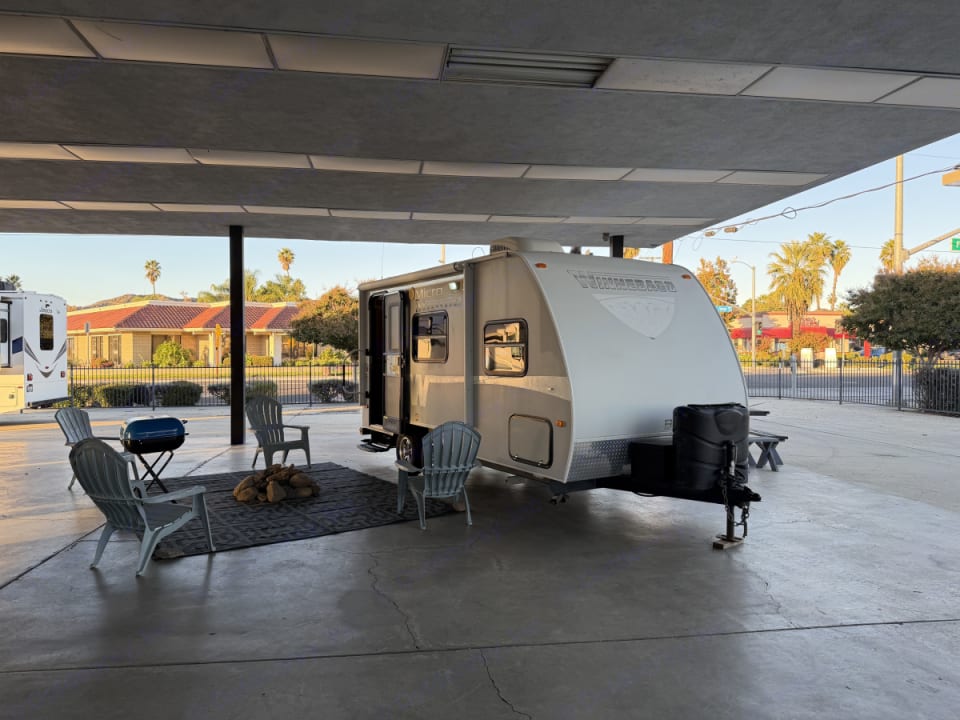 2015 Winnebago Minnie Winnie rental RV