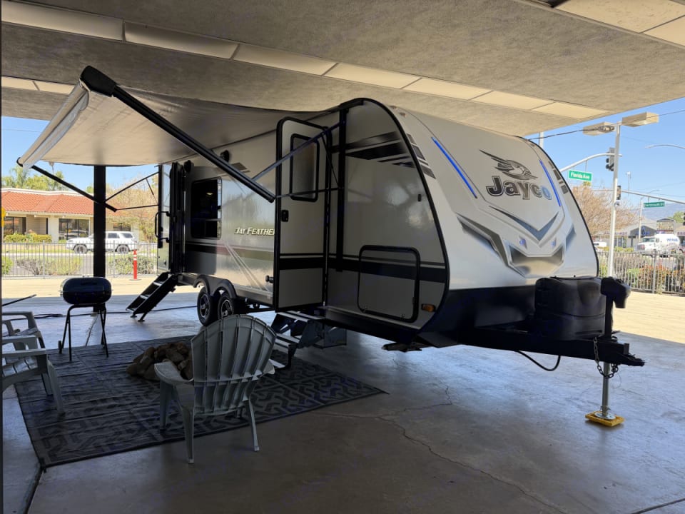 2021 Jayco Jay Feather rental RV