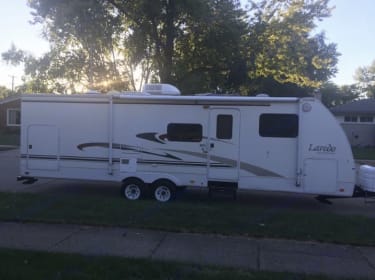 1994 Fleetwood Wilderness Travel trailer Rental in Inkster, MI | Outdoorsy