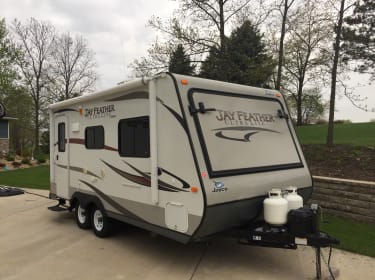 2013 Jayco Jay Feather Travel trailer rental in Fond du Lac, WI