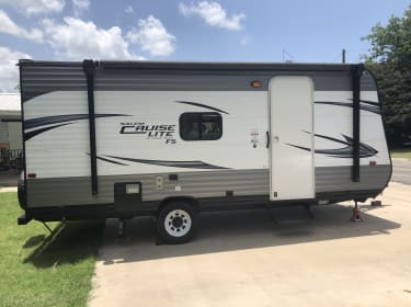 travel trailer rental waco texas