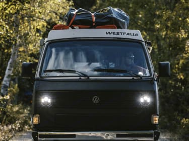 1985 Volkswagen Vanagon Westfalia Camper van rental in Montréal, QC