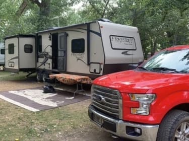 2015 Forest River Flagstaff Classic Super Lite Travel trailer rental in Ralston, AB