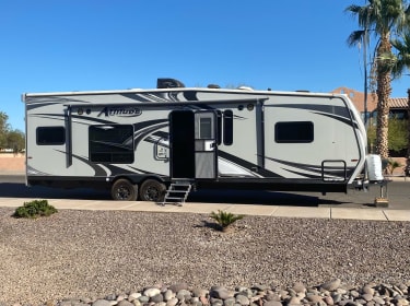 travel trailer rental yuma az