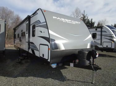 2022 Keystone Passport  282QBWE Travel trailer rental in Comox, BC