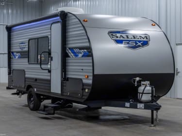 2022 Forest River Salem FSX179DBK Travel trailer rental in wylie, TX