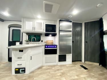 2022 Keystone Hideout 272BH Travel trailer rental in Bentonville, AR