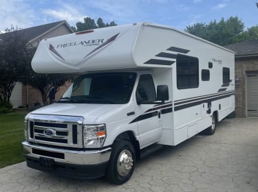 2022 Forest River Coachmen Freelander Class C rental in New Lenox, IL