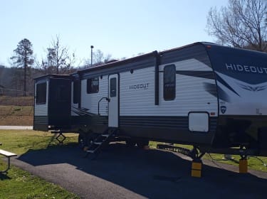 2023 Keystone RV Hideout Travel trailer rental in Birmingham, AL