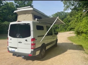 2015 Freightliner Sprinter Camper van rental in Lowell, MI