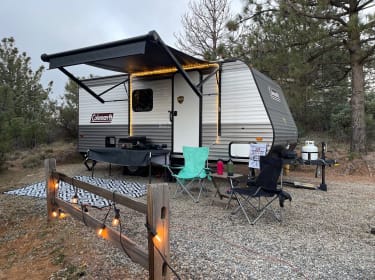 2023 Coleman Lantern 17B Travel trailer rental in Colorado Springs, CO