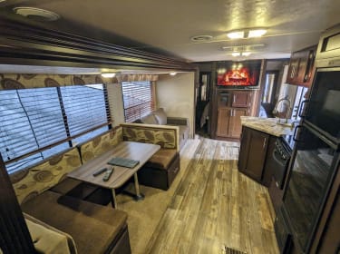 2015 Forest River Cherokee Travel trailer rental in Vancouver, BC