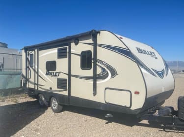 2018 Keystone RV Bullet Ultra Lite Travel trailer rental in West Jordan, UT