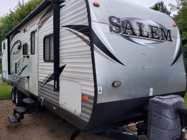 2014 Forest River Salem Travel trailer rental in Hamilton, MI