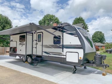 2021 Grand Design Imagine Travel trailer rental in Liberty Hill, TX