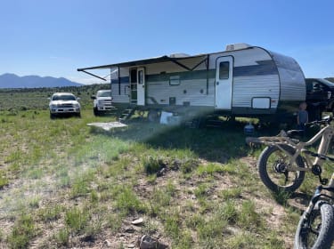 2022 Avenger Avenger Trailer Travel trailer rental in Eagle Mountain, UT