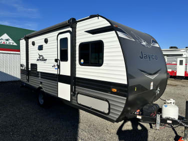 2023 Jayco Jay Flight SLX 174BH Travel trailer rental in Albany, OR