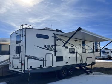 2021 Forest River Wildwood Heritage Glen Fifth-wheel rental in Parker, CO