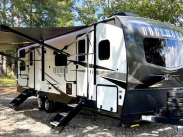 2024 Forestriver Rockwood Ulta Lite 2706WS Travel trailer rental in Hemet, CA