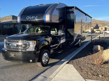 2022 Thor Omni Class C rental in Sparks, NV