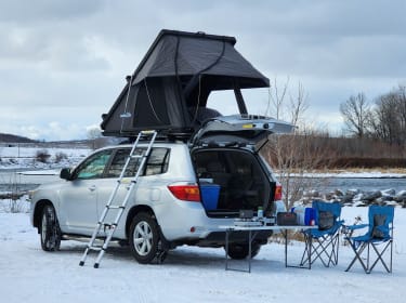 2008 Toyota Highlander Camper van rental in Calgary, AB