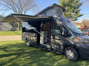 2023 Thor Motor Coach Sequence 20J Camper van rental in Wyoming, MI