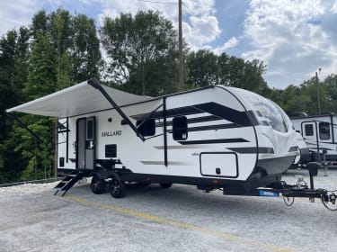 2022 Heartland RVs Mallard Travel trailer rental in Hiram, GA