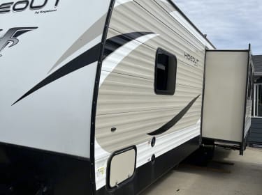 2020 Keystone RV Hideout Luxury Travel trailer rental in Kalispell, MT