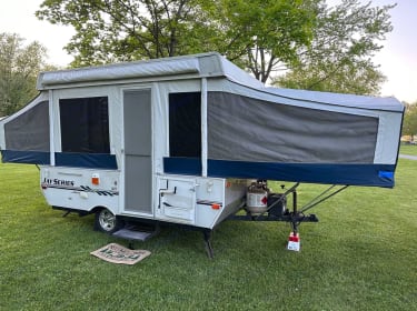 2007 Jayco Jay Folding trailer rental in Kelowna, BC